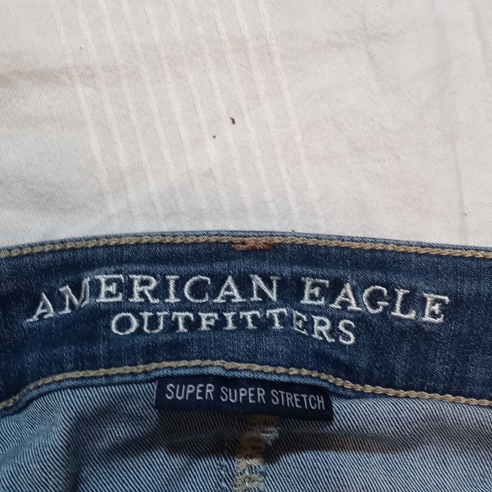 AMERICAN EAGLE TOMGIRL JEANS WOMENS 4 R ANKLE FIT HIGH-RISE PANTS DISTRESSED - Picture 5 of 6